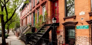 brownstone rowhouses in the Red Hook notary public near me
